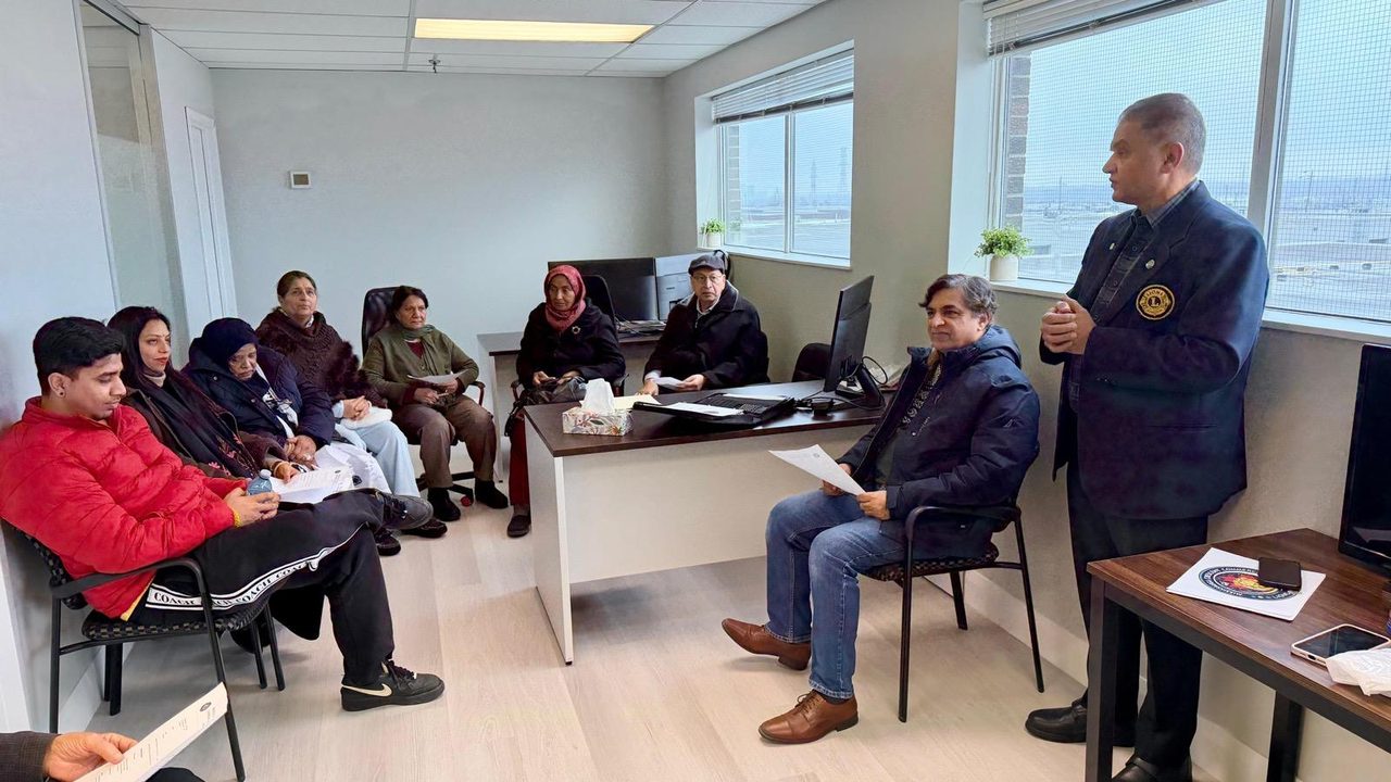 Club members in discussion